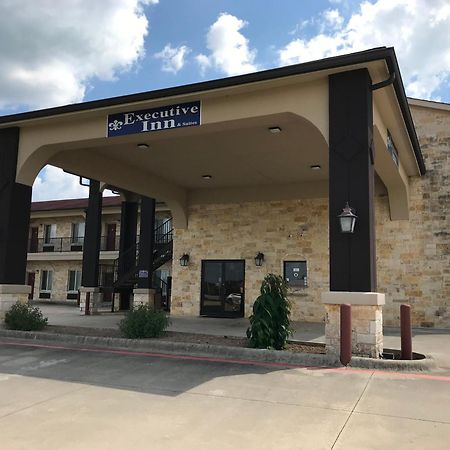 Executive Inn And Suites Pittsburg Exteriör bild
